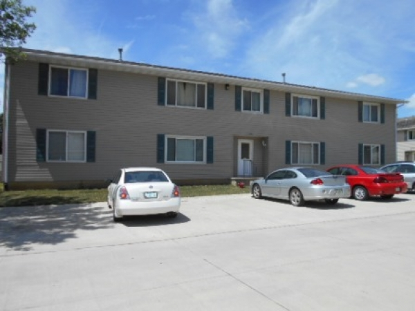 Newly Updated 2 Bedroom, 1 Bath Apartment- 3349 Cobblestone Circle, 3349 Cobblestone Circle, Waterloo, IA, 50701